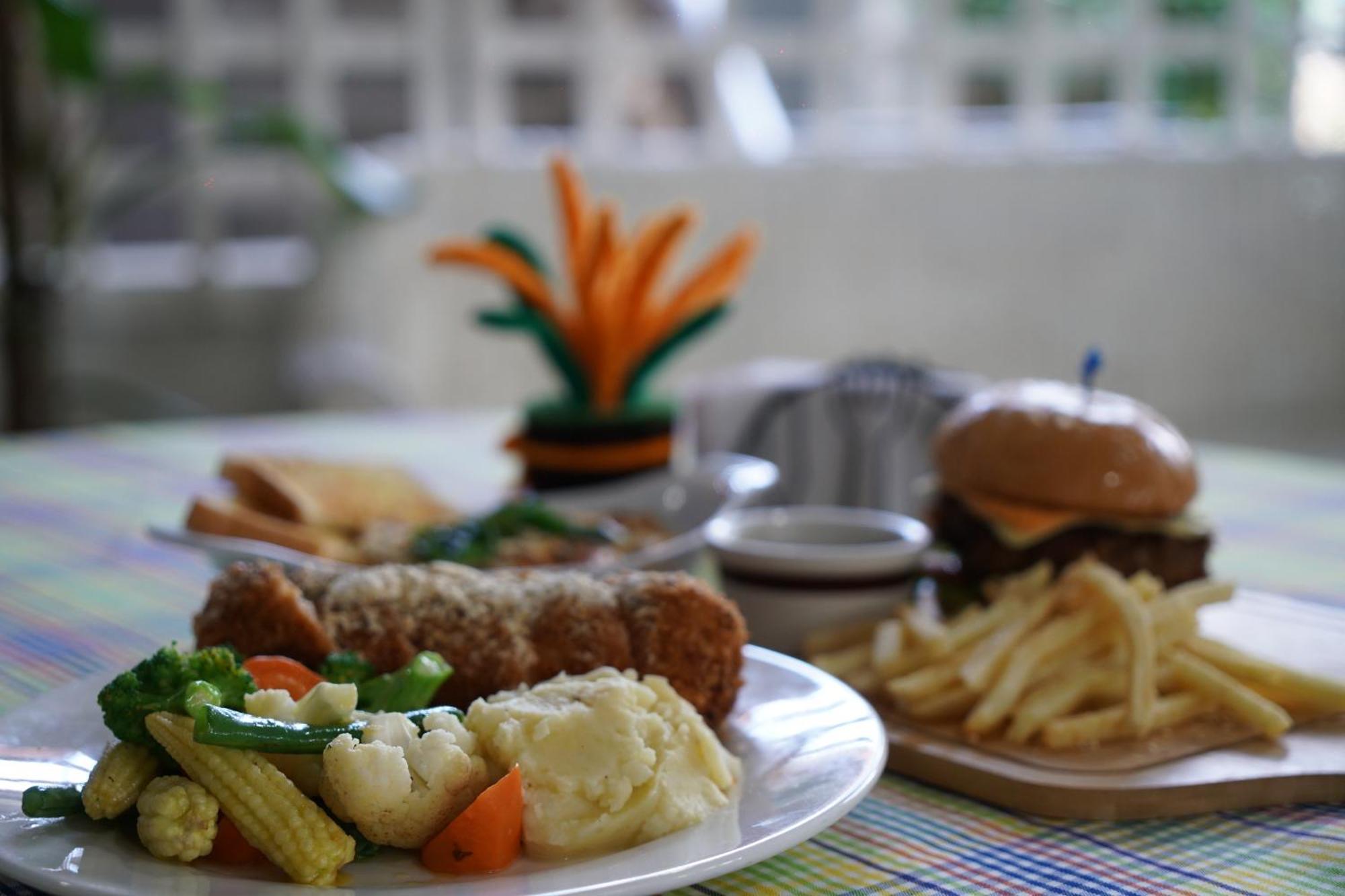 Bella Vista Resort Naguilian Εξωτερικό φωτογραφία