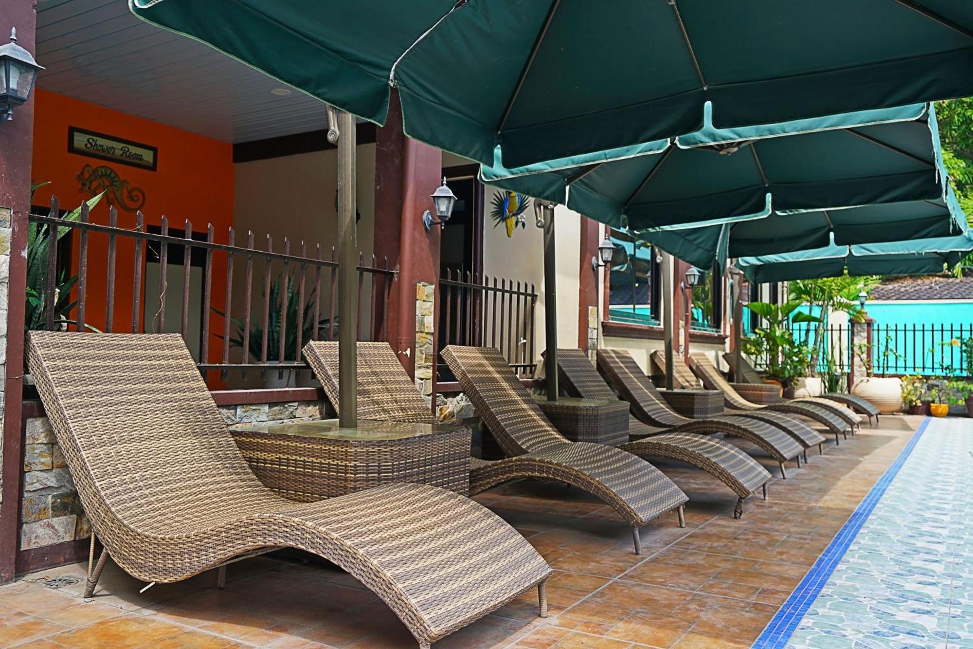 Bella Vista Resort Naguilian Εξωτερικό φωτογραφία